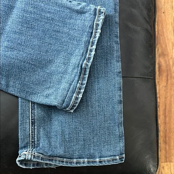 Silver Jeans Elyse Slim Boot - Picture 4 of 6